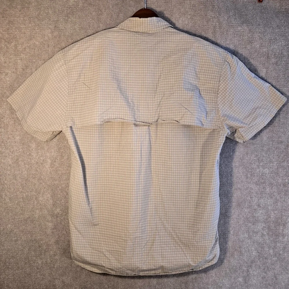 Eddie Bauer Legend Earthtech McNary Short Sleeve Medium Tan Plaid Fishing Vented